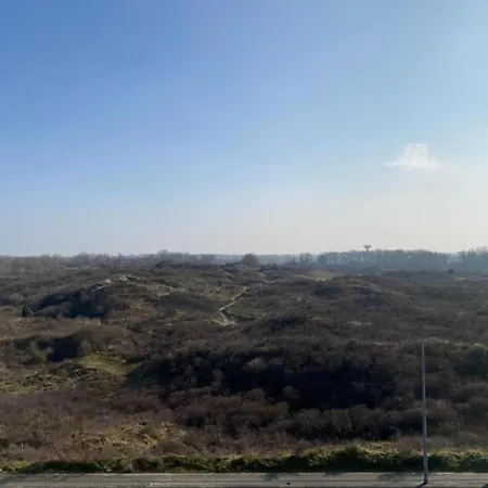 アパート In Belgium Near Scenic Parks *
